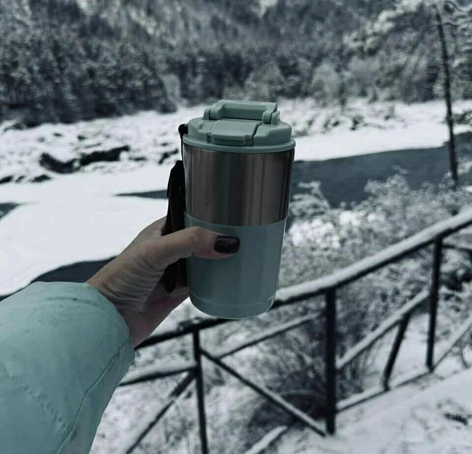 Голубое озеро