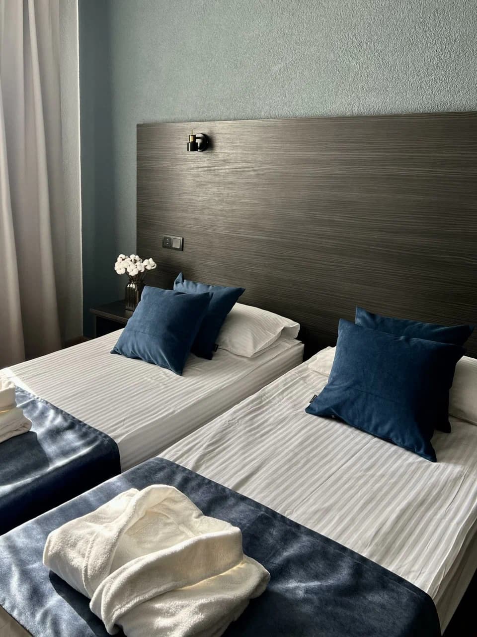 Отель Карелия