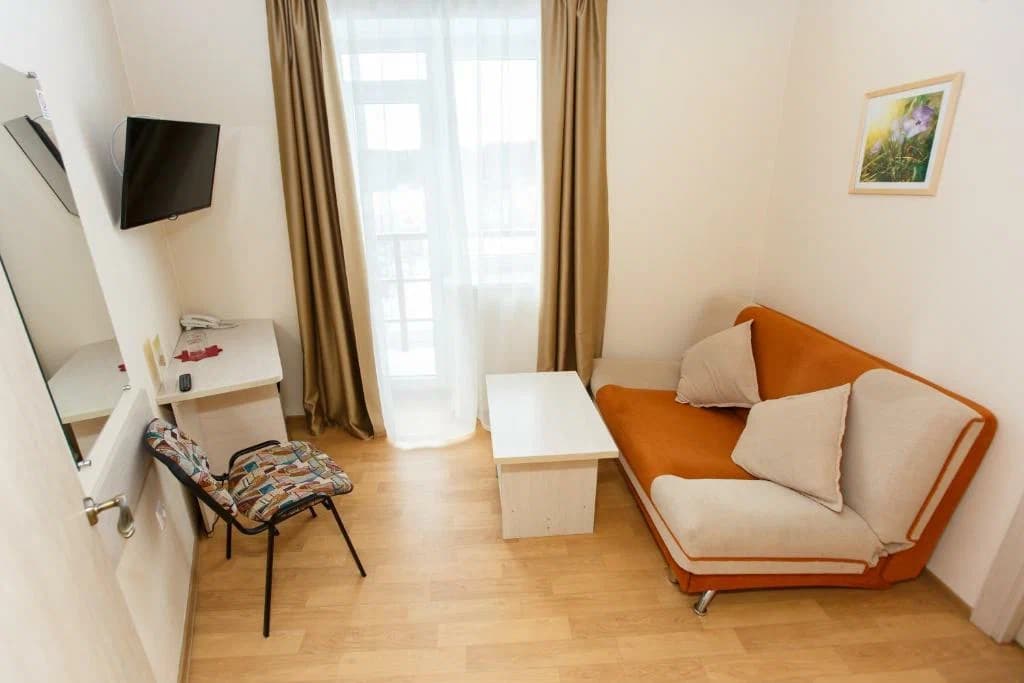 Отель Карелия