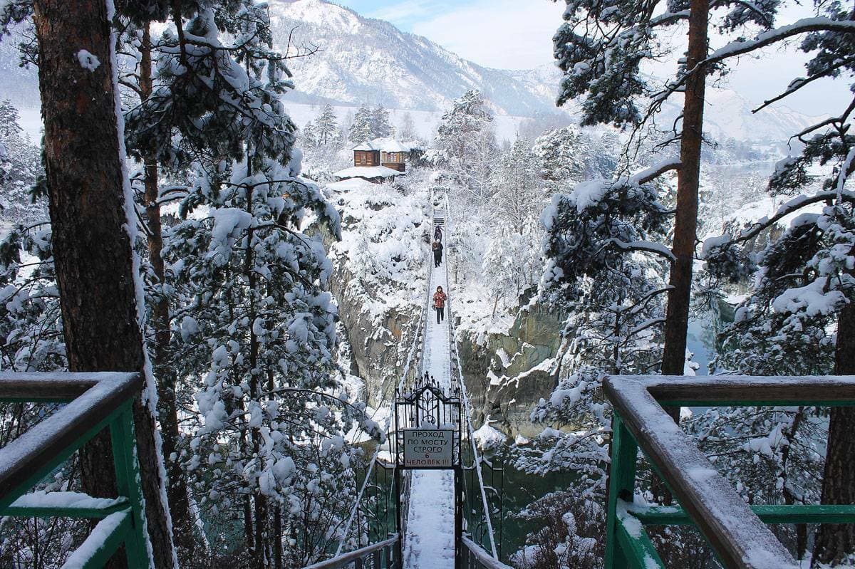 Голубое озеро